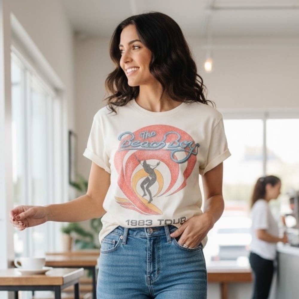 Daydreamer The Beach Boys 1983 Tour Graphic Tee Vintage White Size M‎ Cotton